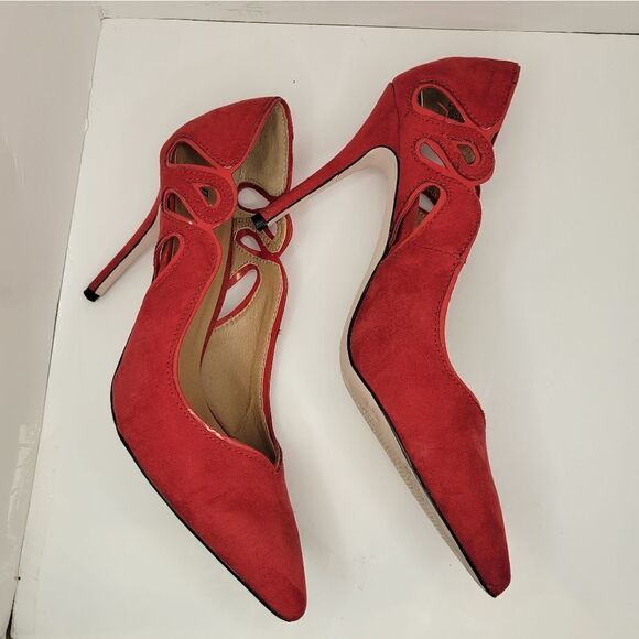 Just fab Serice Cutout suede red  Pumps. - Picture 5 of 12